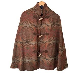 CALZEAT CELTIC COLLECTION, Made in Scotland, 100% Wool Cape/Poncho
